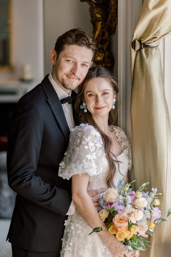Williamsburg Inn wedding portrait